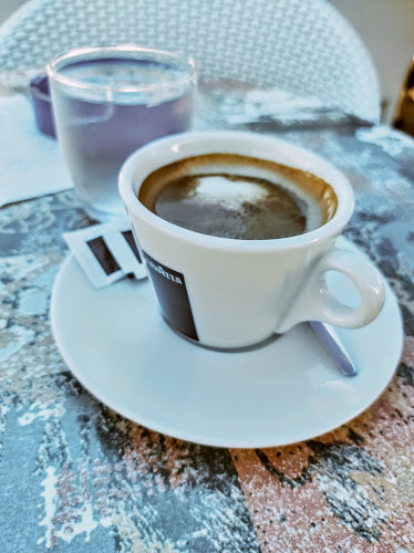 Cafe Di Fjaka - Gastronomija i ugostiteljstvo