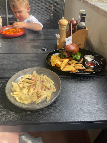 Opinii despre OX Steaks, Grill & Burgers în Poreč - Gastronomija i ugostiteljstvo