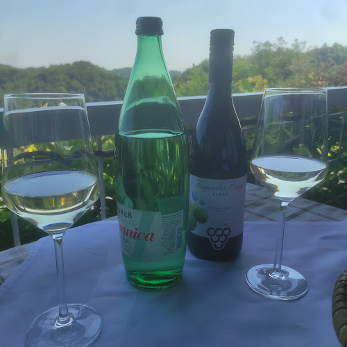 Škaričevo 151, 49000, Škarićevo