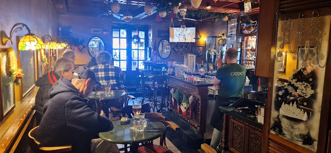 Cafe Bar Godot - Gastronomija i ugostiteljstvo