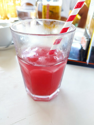 Opinii despre Baza Bar Srima în Srima - Gastronomija i ugostiteljstvo