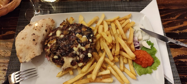 Vrlije ul. 8, 51000, Rijeka