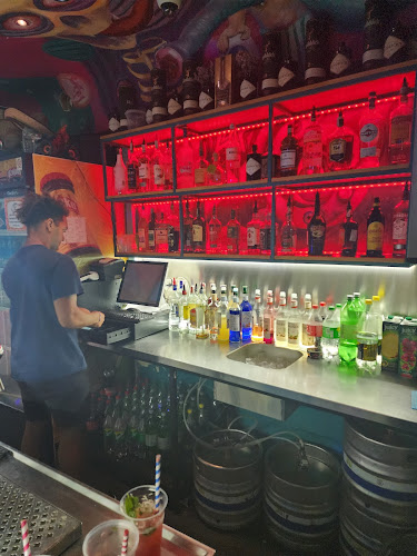 Opinii despre Charlie's Bar Split în Split - Gastronomija i ugostiteljstvo