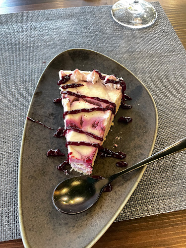 Ul. Mihovila Pavlinovića 4, 23000, Zadar