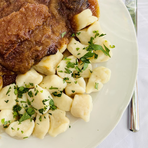 Opinii despre Restoran "Kod Pere" în Zagreb - Gastronomija i ugostiteljstvo