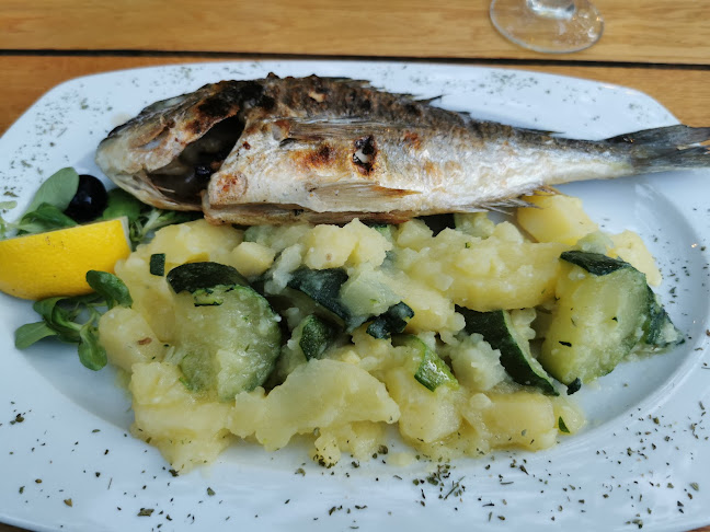 Opinii despre Nauta în Stari Grad - Gastronomija i ugostiteljstvo