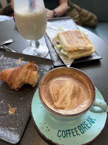 Comentarii opinii despre Coffee Break