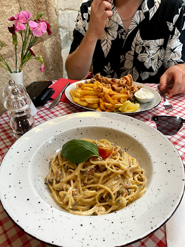 Mama's Pot Tavern - Dubrovnik