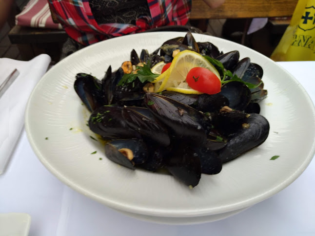 Piraten Restaurant - Omiš