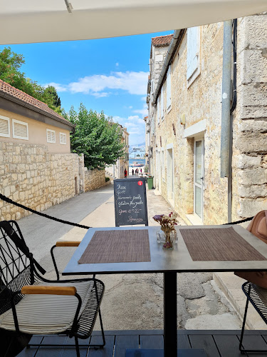 Pizzeria Bistro Peperoncin