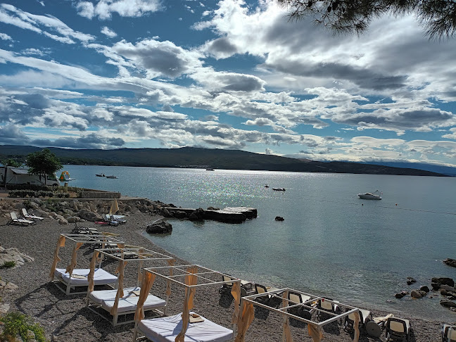 Opinii despre Caffe Bar On Beach în Krk - Gastronomija i ugostiteljstvo