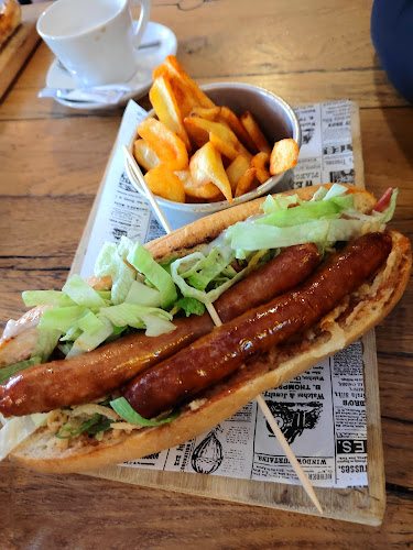 Opinii despre American bar Dollar în Osijek - Gastronomija i ugostiteljstvo