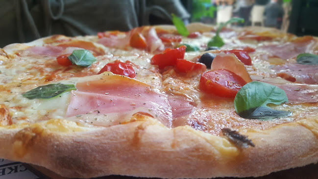 TuttoBene Pizzeria & Fast Food