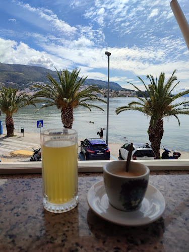 Caffe Porco Rosso - Stobreč