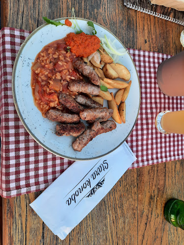 Trg stare škole 1, 52212, Fažana