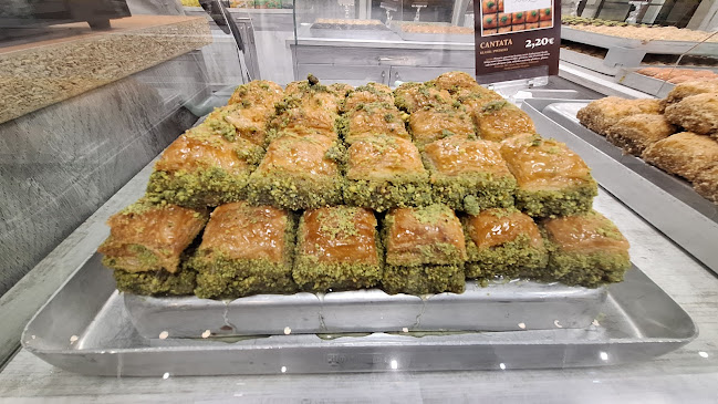 Serenada - Gastronomija i ugostiteljstvo