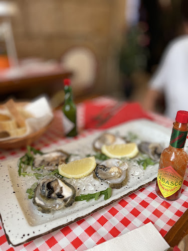 Opinii despre Mama's Pot Tavern în Dubrovnik - Gastronomija i ugostiteljstvo