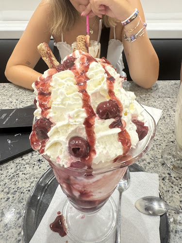 Slasticarnica EDIT - Gastronomija i ugostiteljstvo