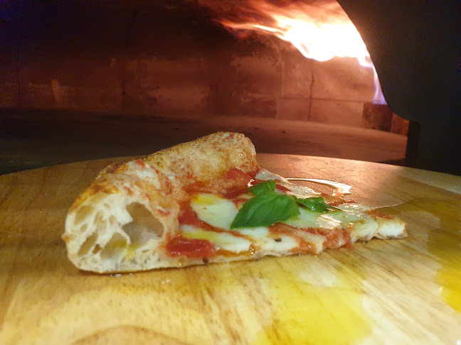 Caffe bar & Pizzeria Bros - Gastronomija i ugostiteljstvo