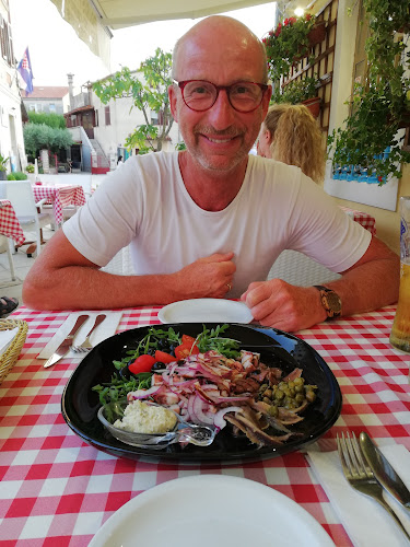 Comentarii opinii despre Kroko City Food