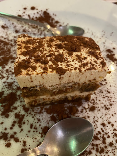 Konoba Dalmatina - Gastronomija i ugostiteljstvo