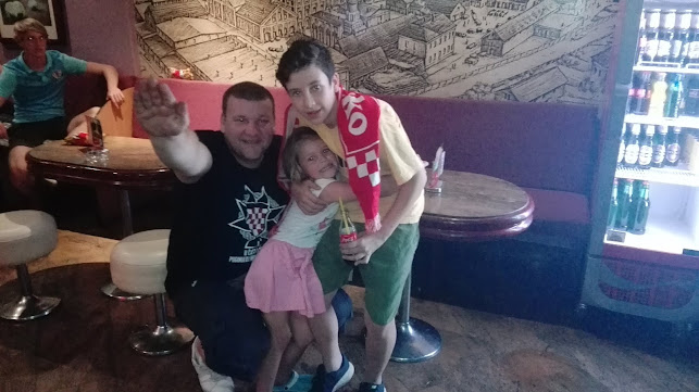 Opinii despre Caffe bar Rio Duga Resa în Duga Resa - Gastronomija i ugostiteljstvo