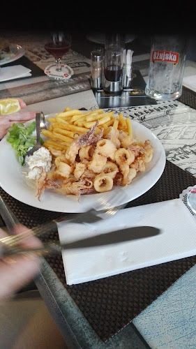 Opinii despre GRILL RESTORAN GALEB în Pula - Gastronomija i ugostiteljstvo