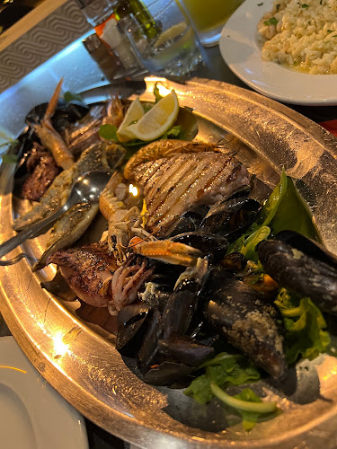 Opinii despre Restoran "Lovački rog" în Stobreč - Gastronomija i ugostiteljstvo