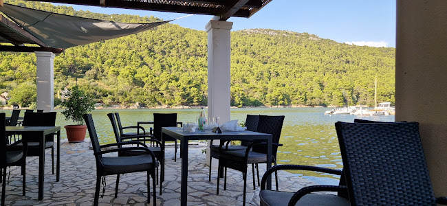 Opinii despre Konoba Mandrač în Broce - Gastronomija i ugostiteljstvo