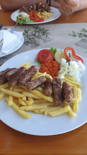 Živogošće-Porat - Gastronomija i ugostiteljstvo