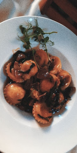 Veleniki 15a, 52440, Poreč