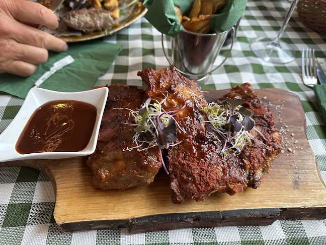 Opinii despre Konoba Dominik în Kaštel Novi - Gastronomija i ugostiteljstvo