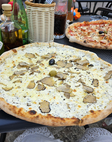 Comentarii opinii despre Pizzeria La Contadina