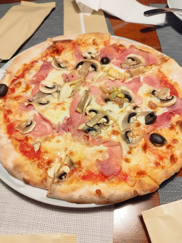 Pizzeria & Bistro Lukas - Lipik