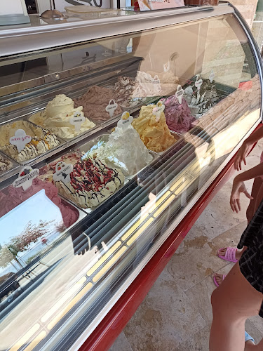 Opinii despre Home made Gelato “ M~eddy” în Mandre - Gastronomija i ugostiteljstvo