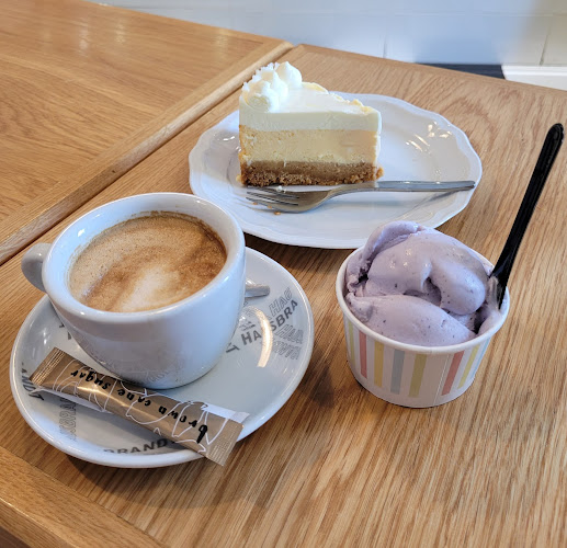 Art Pâtisserie & Luka Ice cream