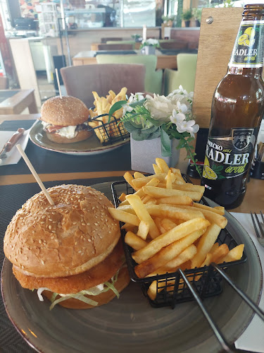 Pizza bar Davos - Gastronomija i ugostiteljstvo