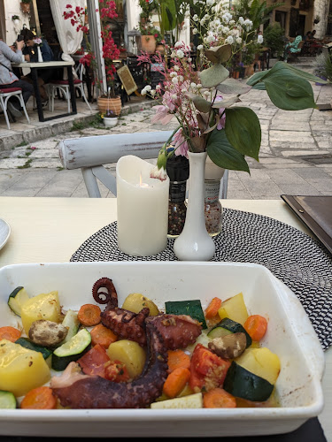 Dobrić 1, 22000, Šibenik