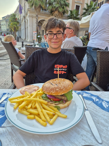 Restoran & lounge bar Meating - Pula