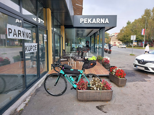 Gradska Pekarna 'Moslavka' Kutina - Gastronomija i ugostiteljstvo