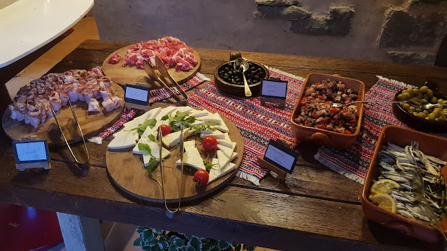 Opinii despre Dalmatian Ethno Village în Šibenik - Gastronomija i ugostiteljstvo