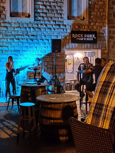 Opinii despre Rock Pork în Kaštel Novi - Gastronomija i ugostiteljstvo