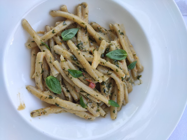 Konoba Maha - Gastronomija i ugostiteljstvo