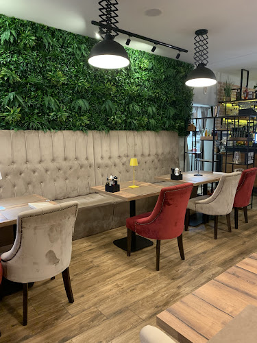 Restoran Ultimo - Gastronomija i ugostiteljstvo