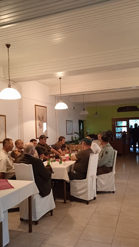 Pansion Lovački - Gastronomija i ugostiteljstvo