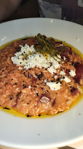 Opinii despre Providur restaurant & wine bar în Zadar - Gastronomija i ugostiteljstvo