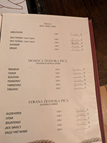 Konoba Dalmatina - Gastronomija i ugostiteljstvo