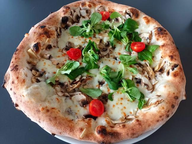 Opinii despre Select café & pizzeria în Vukovar - Gastronomija i ugostiteljstvo