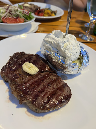 Konoba Galinac - Gastronomija i ugostiteljstvo