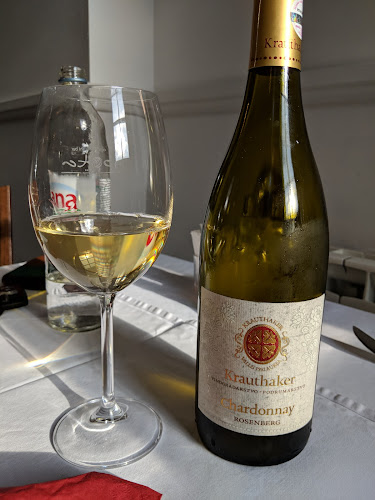 Bota-Šare Restaurant - Gastronomija i ugostiteljstvo